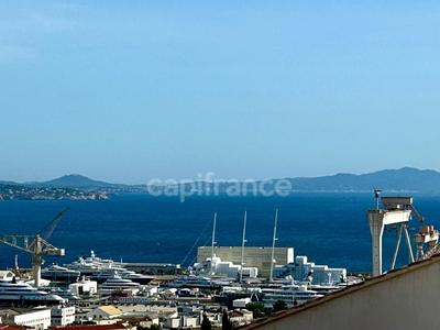 Maison - 160 m² - 4 pièces