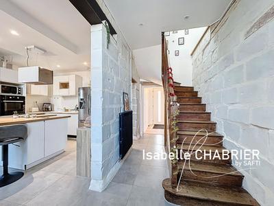 Maison - 116 m² - 4 pièces