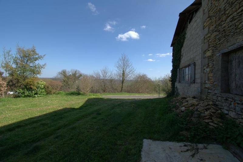 Propriété - 277 m² - 9 pièces