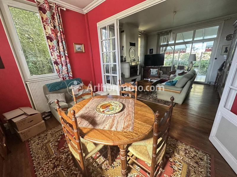 Maison - 121 m² - 7 pièces