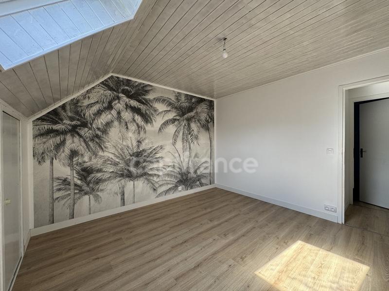 Maison - 145 m² - 6 pièces