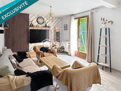 Maison - 90 m² - 5 pièces