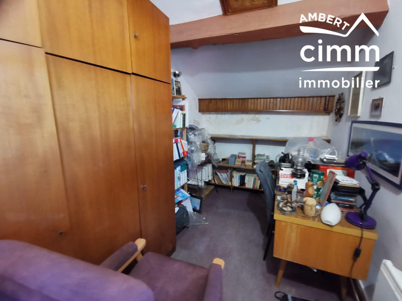 Maison - 113 m² - 9 pièces