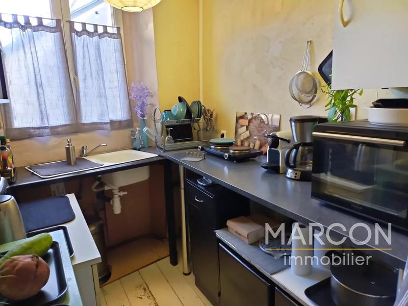 Immeuble - 2 pièces