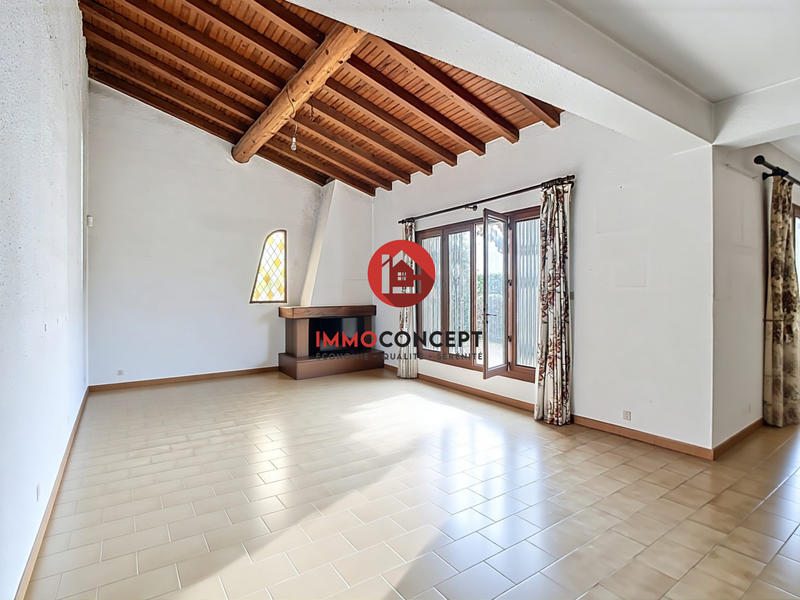 Maison traditionnelle - 147 m² - 5 pièces