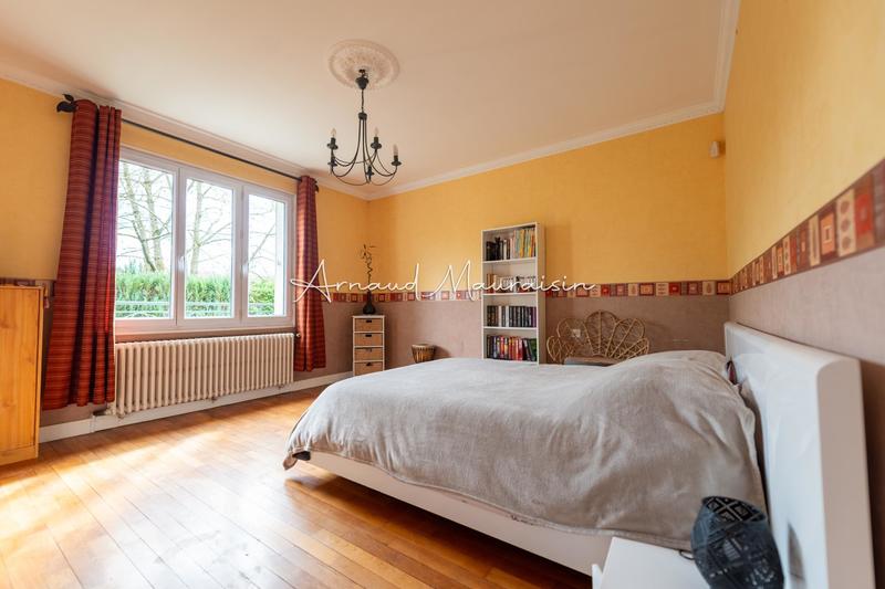 Maison - 142 m² - 6 pièces