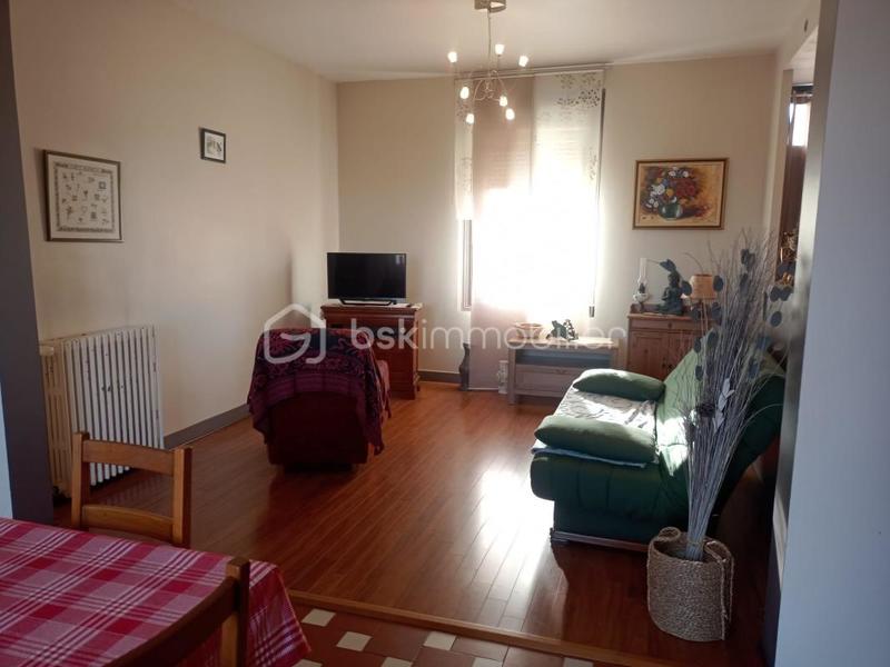 Maison - 166 m² - 6 pièces