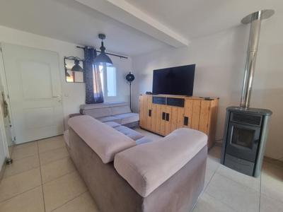 Maison - 94 m² - 5 pièces