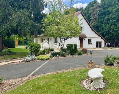 Maison - 164 m² - 5 pièces