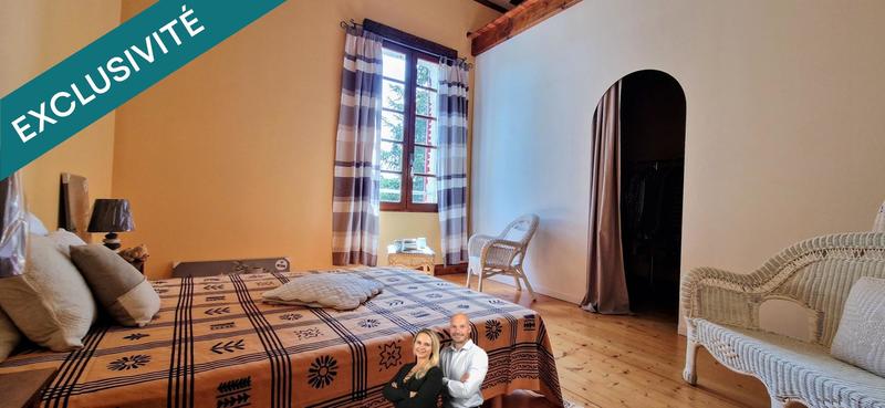 Maison - 210 m² - 6 pièces