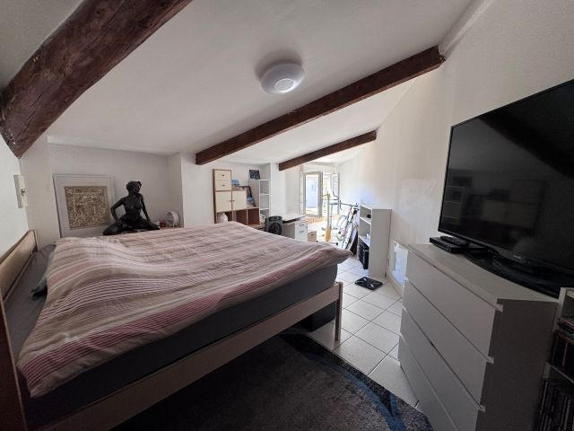 Appartement - 82 m² - 3 pièces