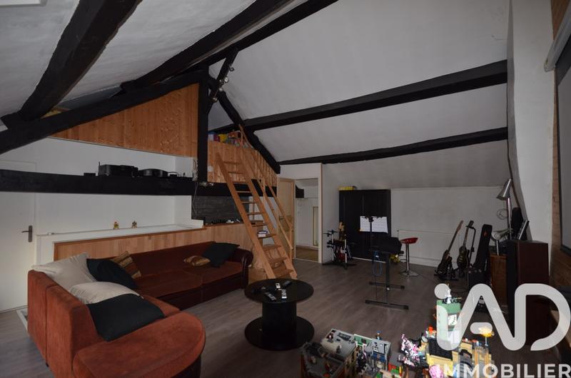 Maison - 180 m² - 5 pièces