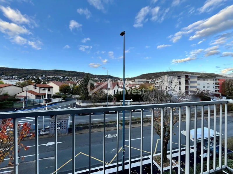 Appartement - 79 m² - 4 pièces