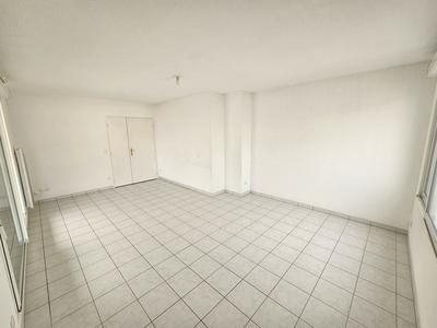 Appartement - 89 m² - 4 pièces