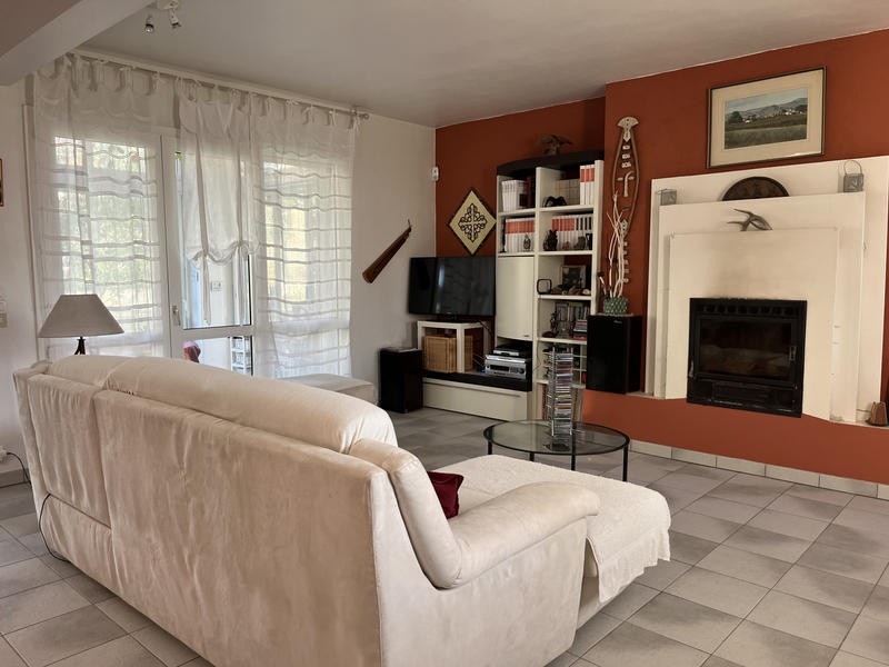 Maison - 151 m² - 6 pièces