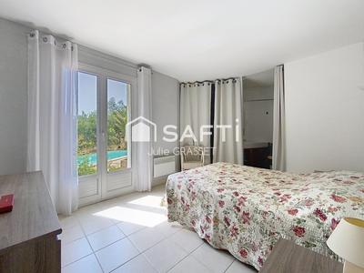 Maison - 161 m² - 6 pièces