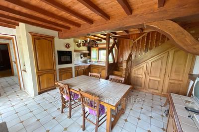Maison - 108 m² - 5 pièces