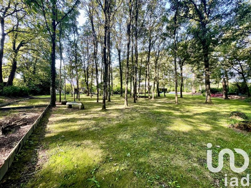 Maison - 235 m² - 6 pièces