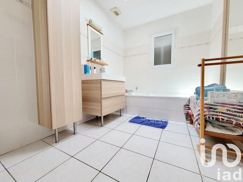 Maison - 142 m² - 6 pièces