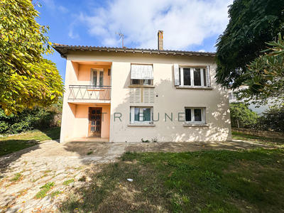Maison - 85 m² - 5 pièces