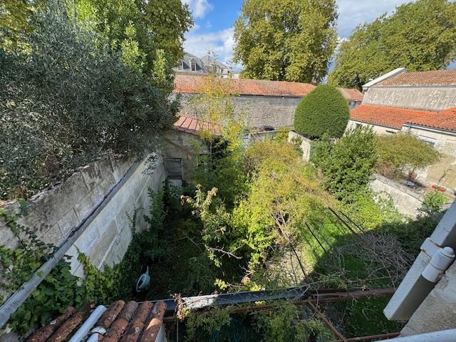 Maison ancienne - 129 m² - 8 pièces