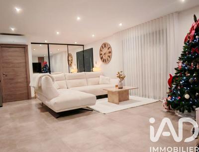 Maison - 93 m² - 3 pièces