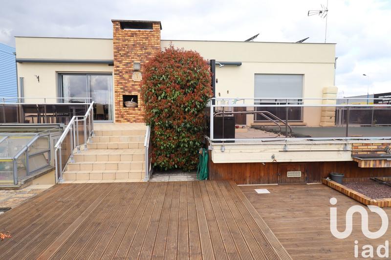 Maison - 158 m² - 5 pièces