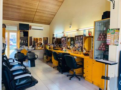 Local commercial - 23 m² - 2 pièces