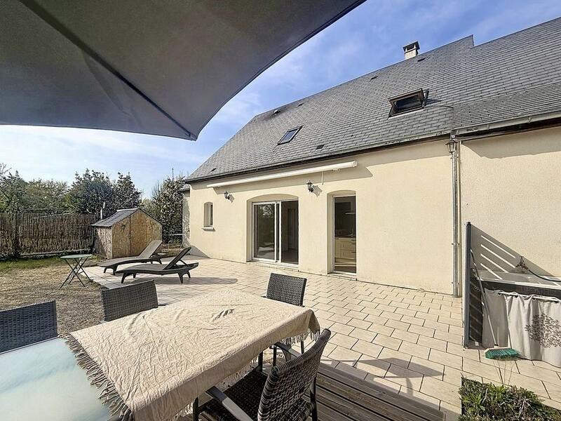 Maison - 163 m² - 6 pièces