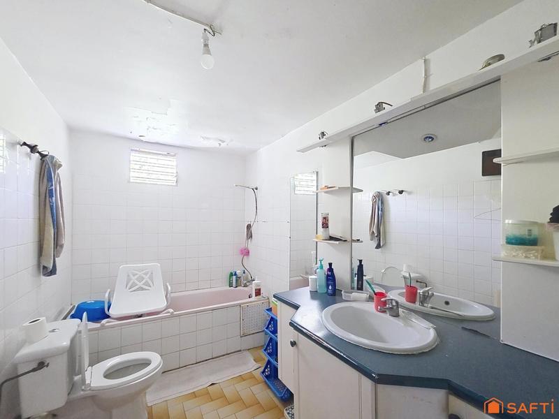 Maison - 262 m² - 10 pièces