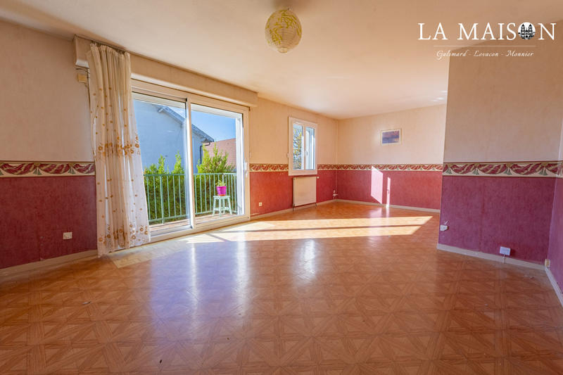 Maison - 80 m² - 4 pièces