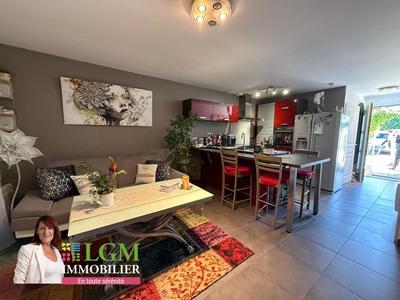 Maison - 64 m² - 3 pièces