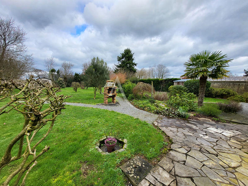 Maison - 150 m² - 8 pièces