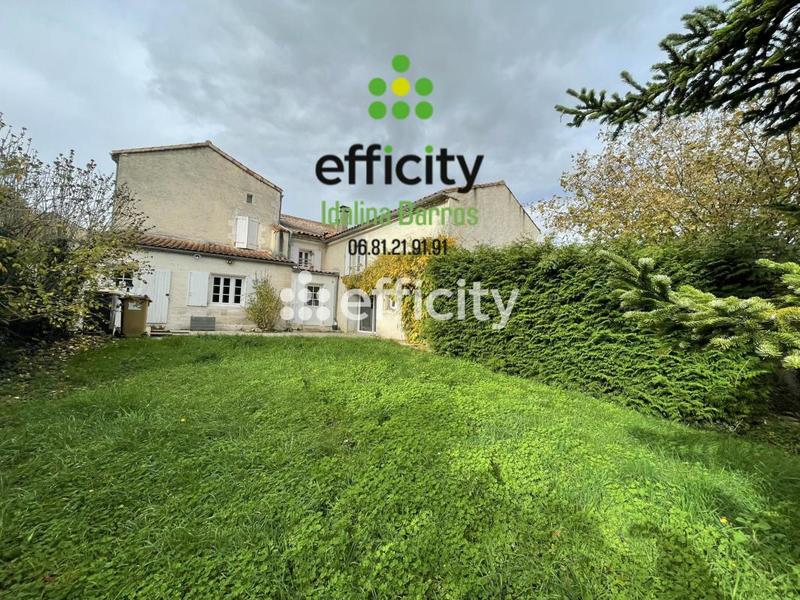 Maison - 240 m² - 7 pièces