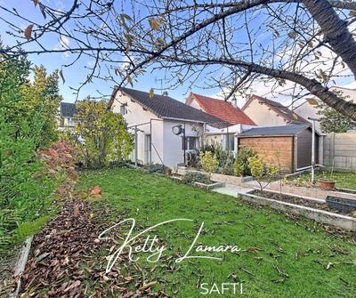 Maison - 121 m² - 5 pièces