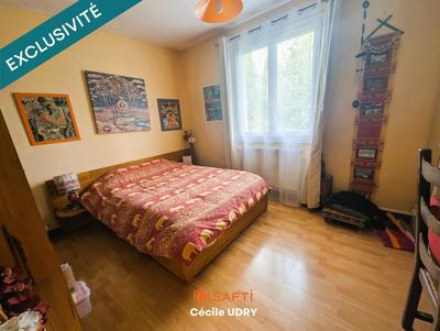 Maison - 151 m² - 6 pièces