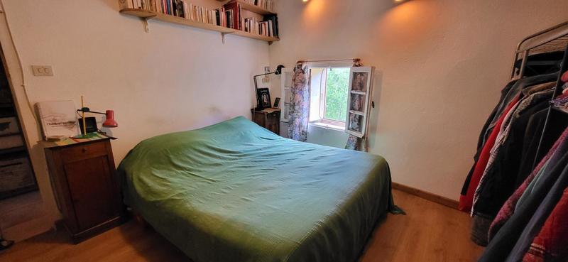 Maison - 300 m² - 12 pièces