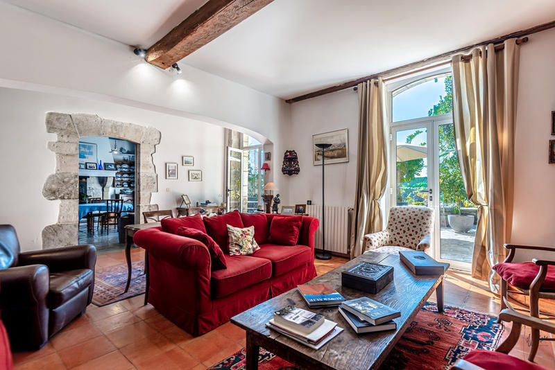 Maison - 296 m² - 7 pièces