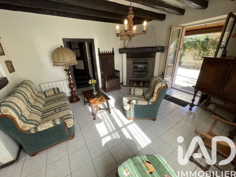 Maison de village - 90 m² - 4 pièces