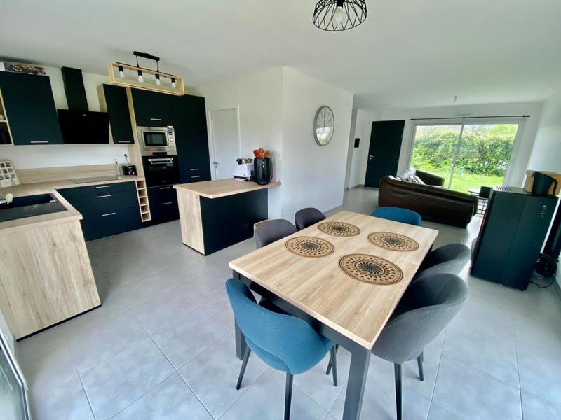 Maison - 88 m² - 4 pièces