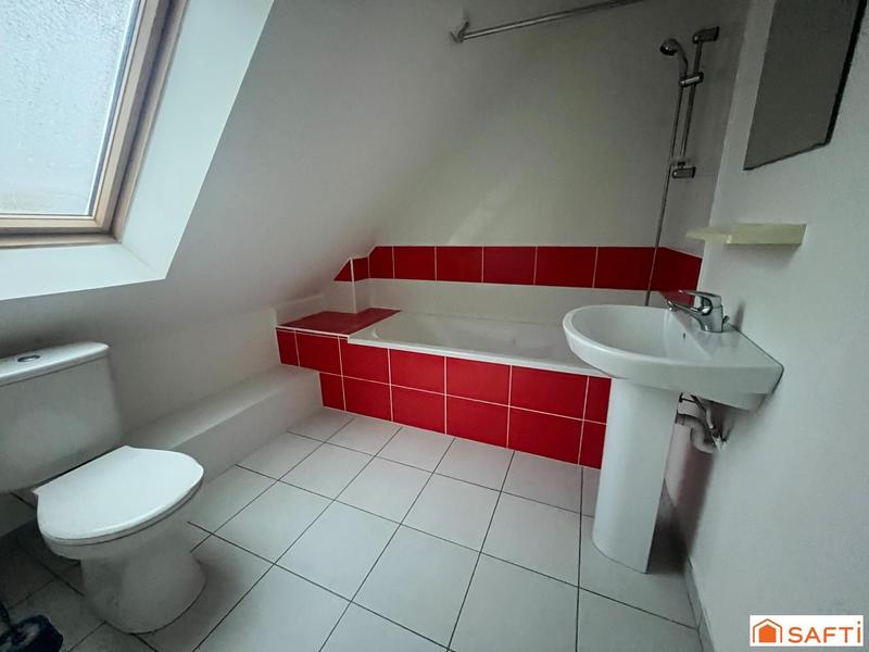 Maison - 93 m² - 5 pièces