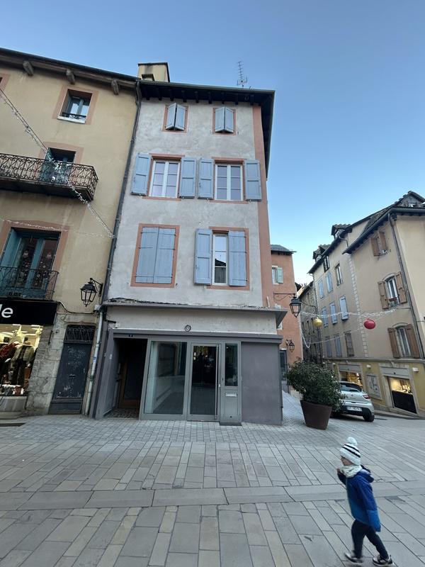 Local commercial - 120 m²