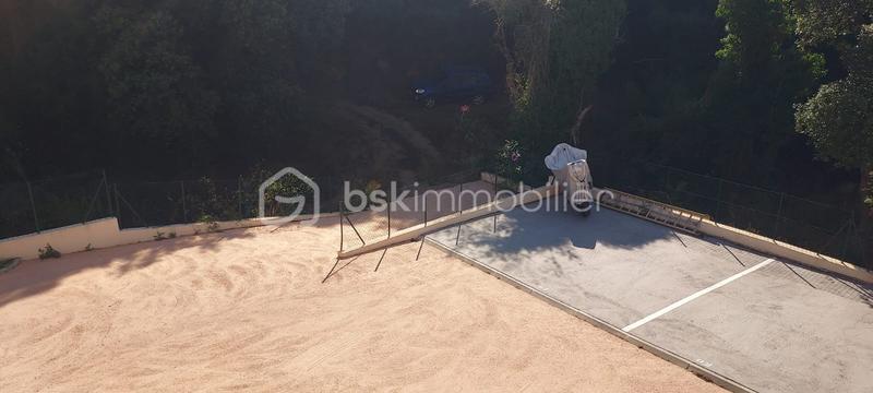 Appartement - 108 m² - 5 pièces