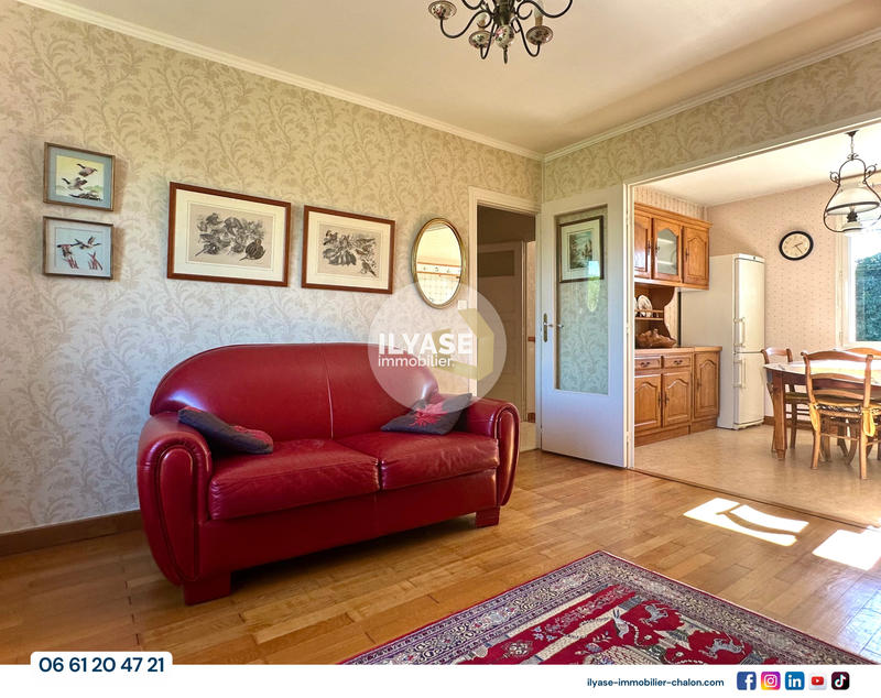 Maison - 90 m² - 6 pièces