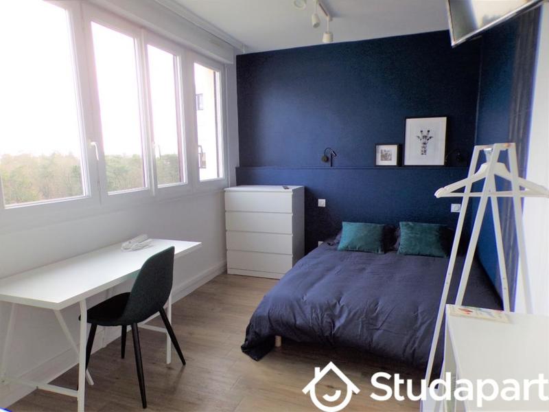 Chambre - 12 m² - 1 pièce