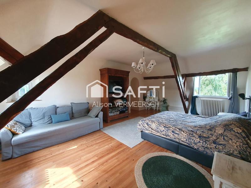 Maison - 410 m² - 9 pièces