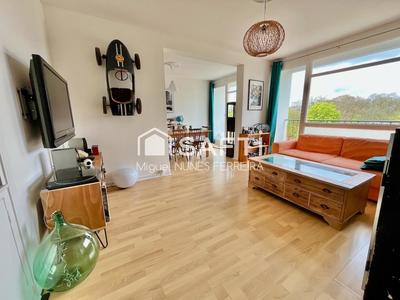 Appartement - 74 m² - 4 pièces