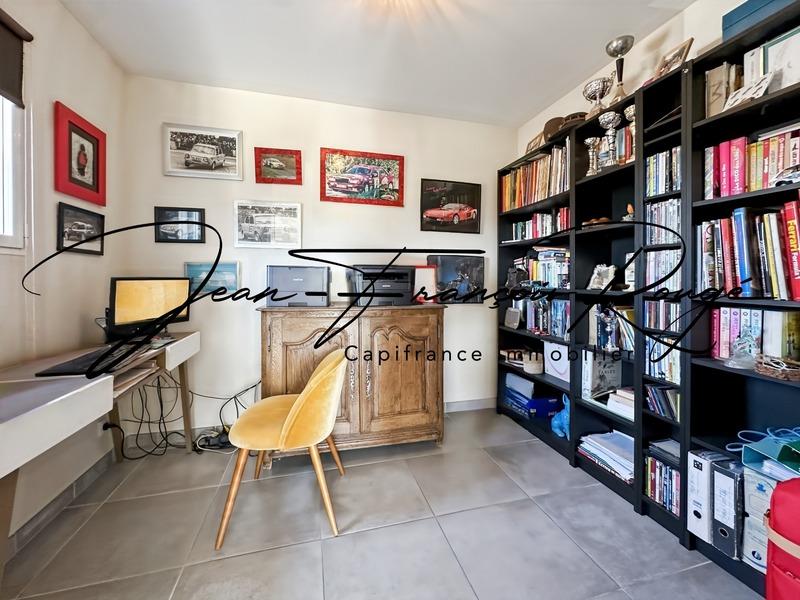 Maison - 170 m² - 7 pièces