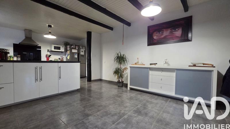 Maison - 137 m² - 6 pièces