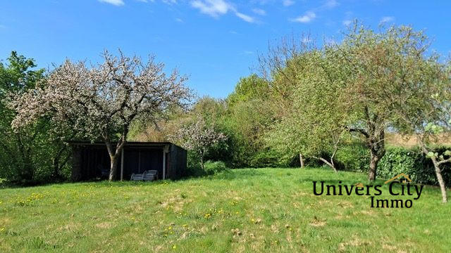 Maison - 101 m² - 6 pièces